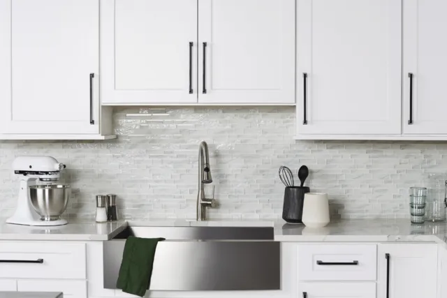 Wholesale kitchen cabinets
